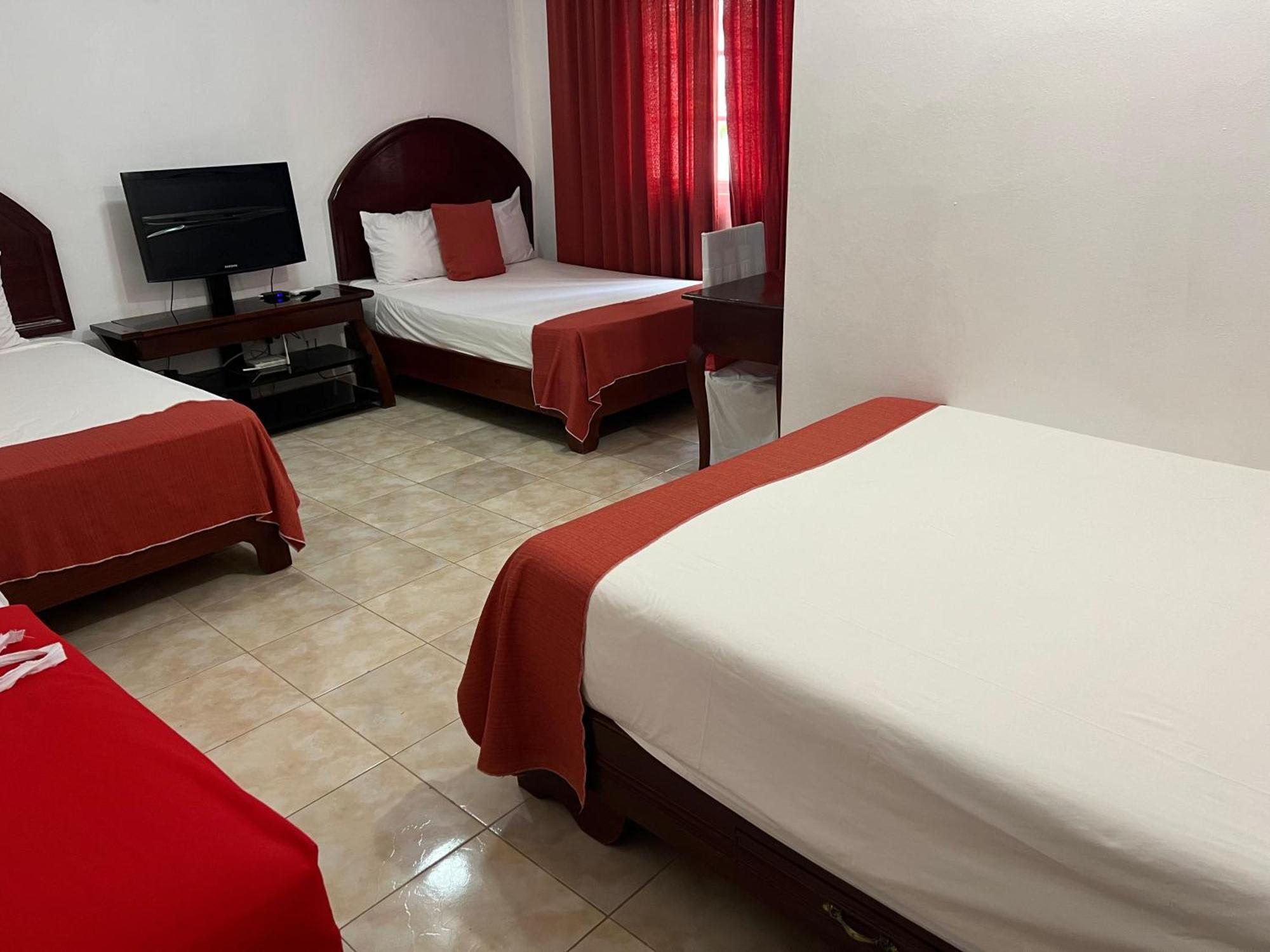 El Catey Hotel Nuevo Amanecer מראה חיצוני תמונה